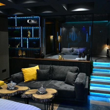 Pentlux - Spa Penthouse In The Heart Of Скоп'є Екстер'єр фото