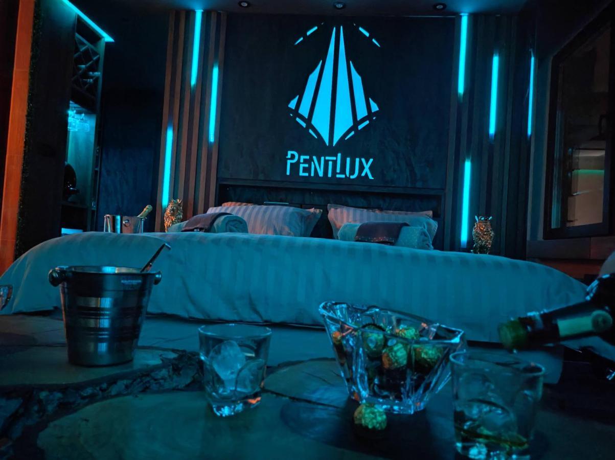 Pentlux - Spa Penthouse In The Heart Of Скоп'є Екстер'єр фото