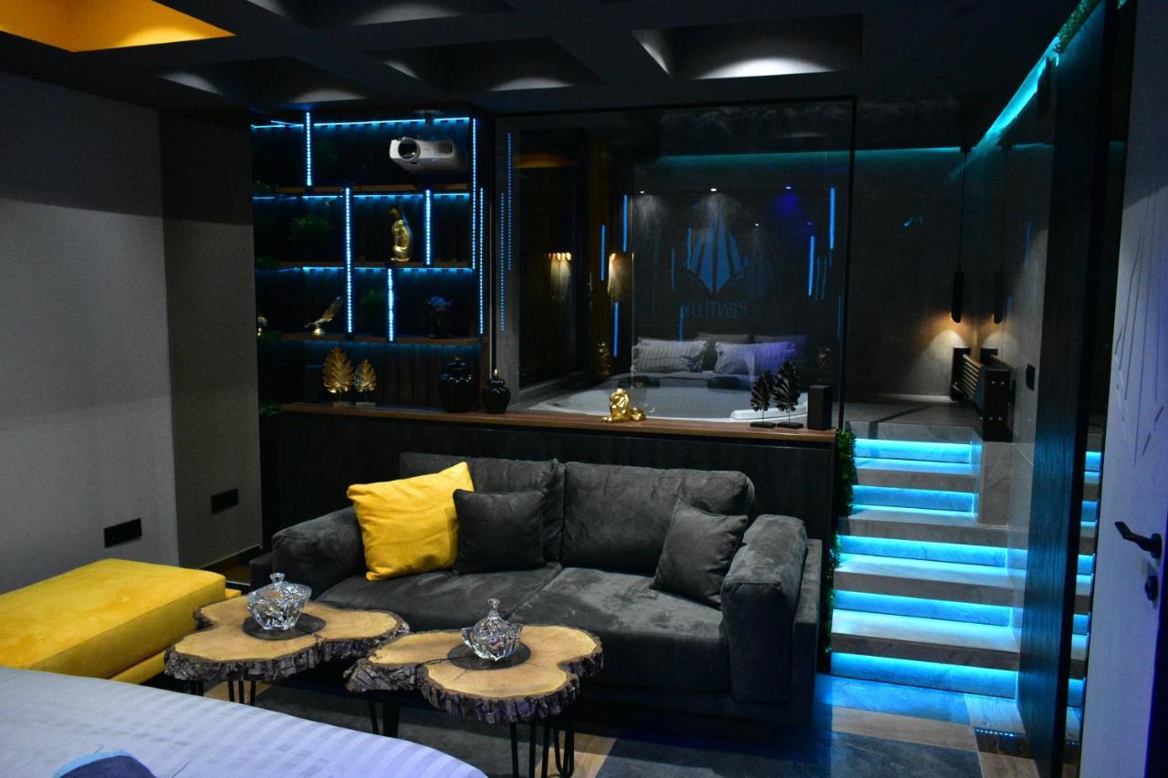Pentlux - Spa Penthouse In The Heart Of Скоп'є Екстер'єр фото
