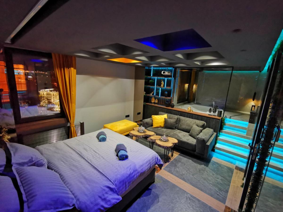 Pentlux - Spa Penthouse In The Heart Of Скоп'є Екстер'єр фото