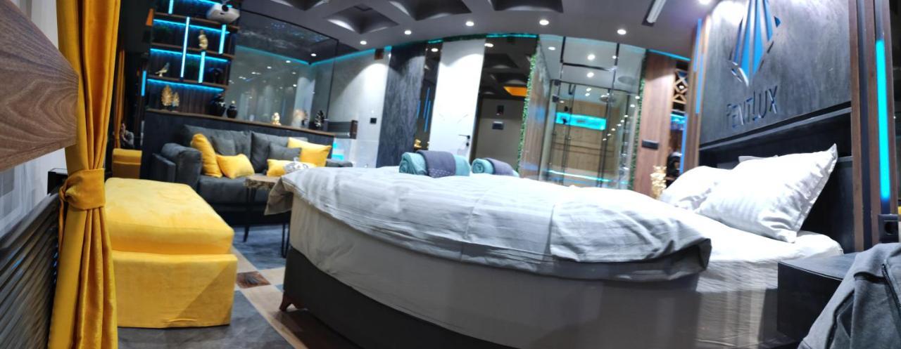 Pentlux - Spa Penthouse In The Heart Of Скоп'є Екстер'єр фото